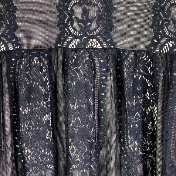 Blu Pepper Women’s Dress Witchy Victorian Goth Lace Regency Inspired Size S - Picture 4 of 11